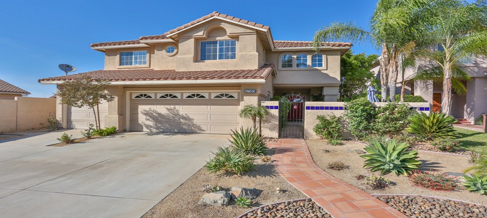 27180 Ocean Dunes St, Moreno Valley, CA 92555