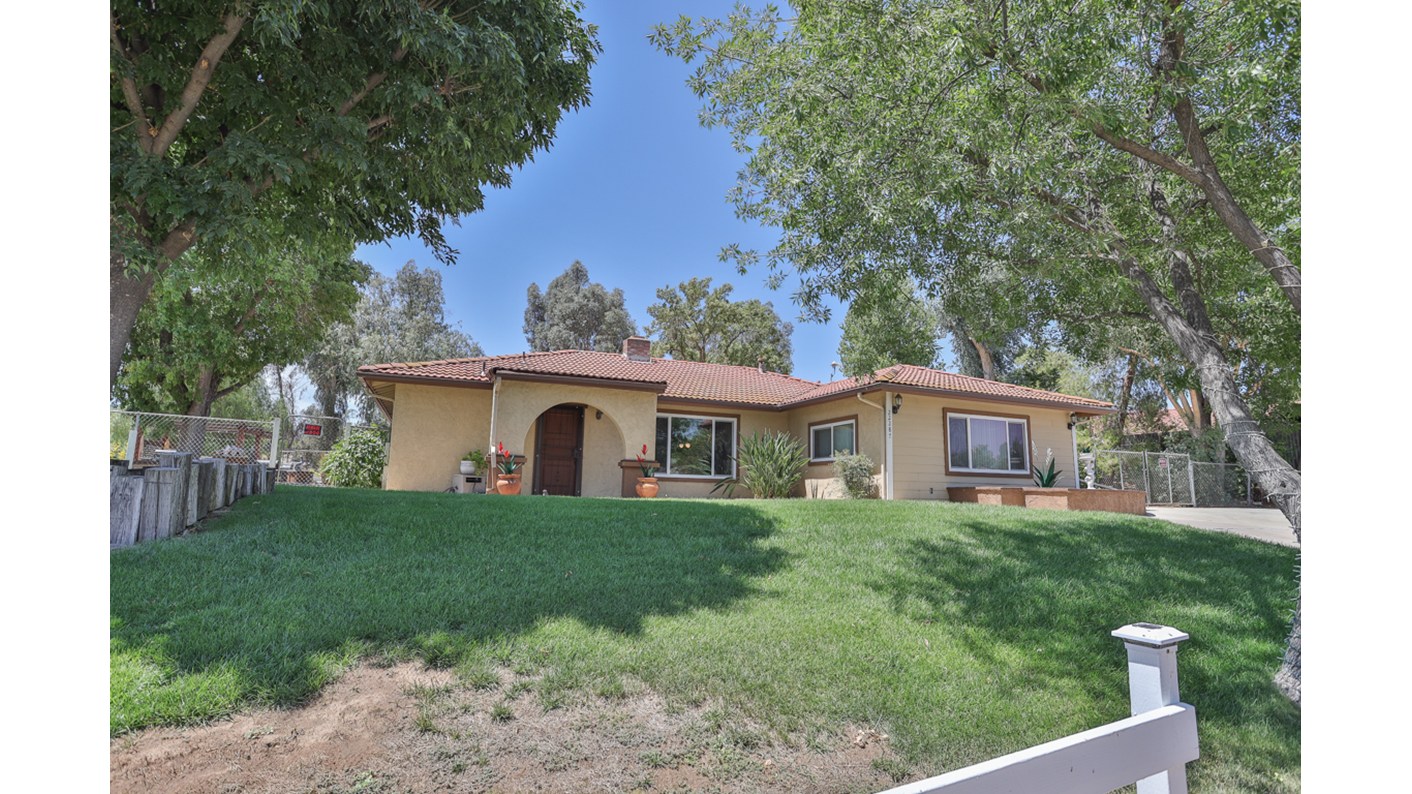 22287 Black Beauty Trail, Wildomar, CA 92595