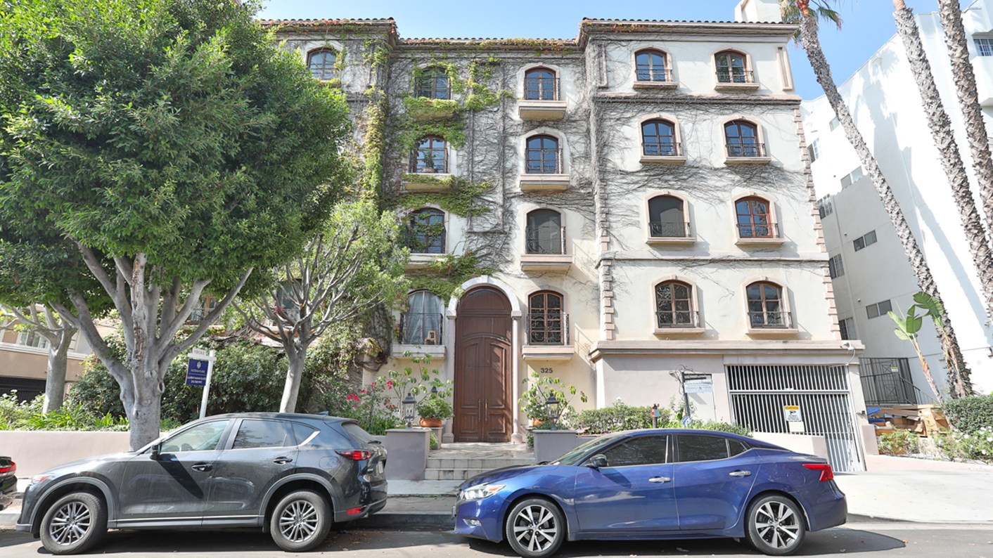 325 South Swall Drive Apt 304, Los Angeles, CA 90048