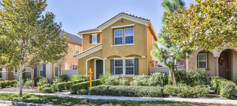 7113 Village Dr, Eastvale, CA 92880