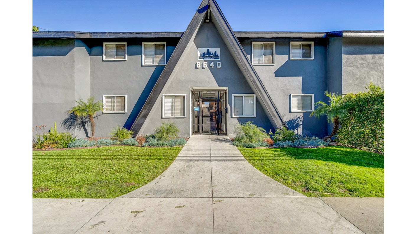 6652 Darby Avenue, Los Angeles, CA 91335