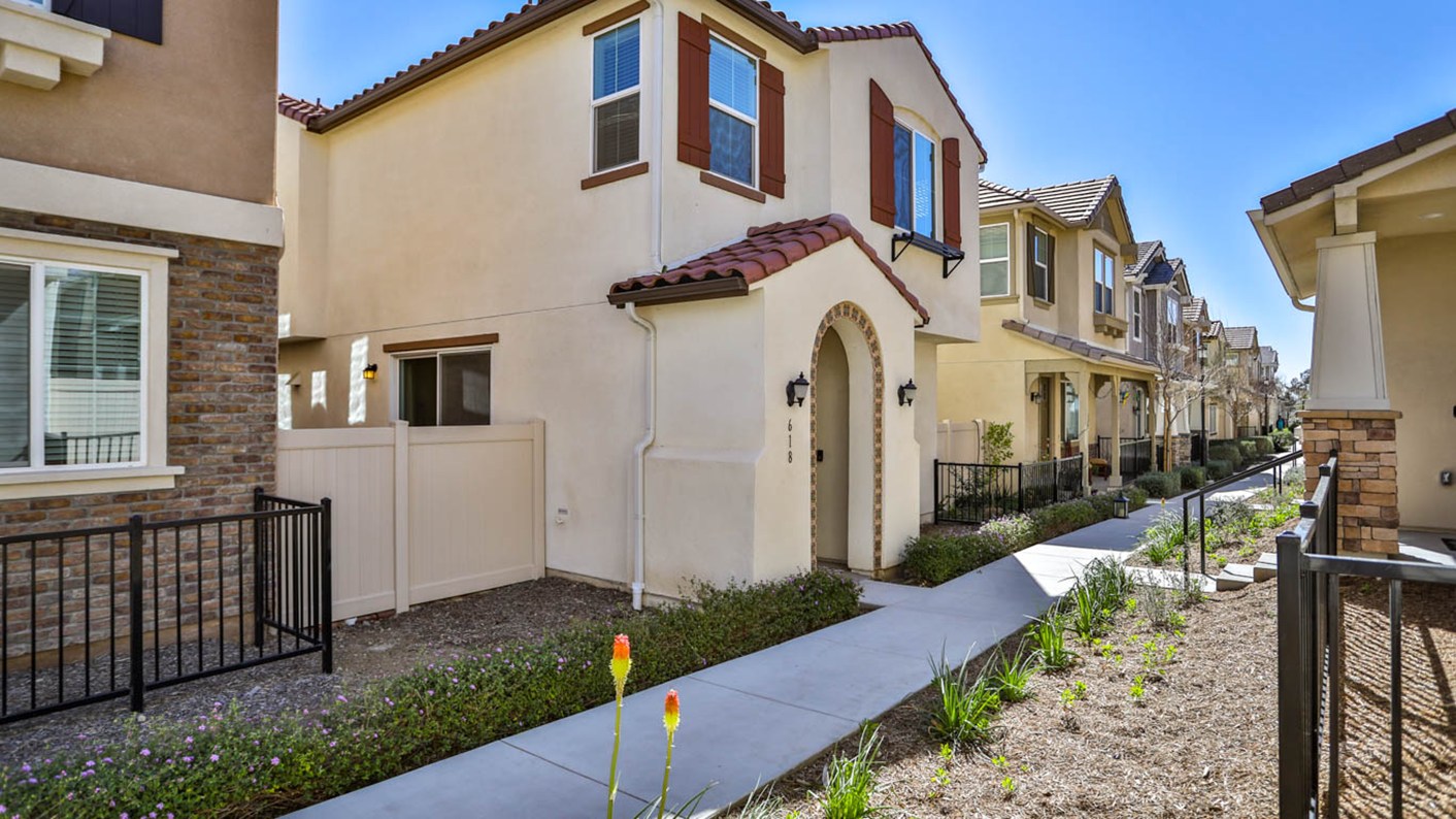 618 South Fillmore Avenue, Rialto, CA 92376