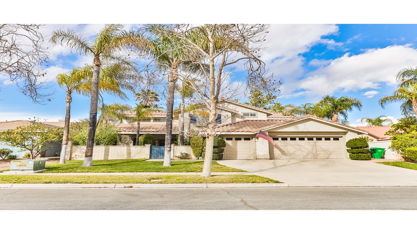 1085 Summerplace Court, Corona, CA 92881