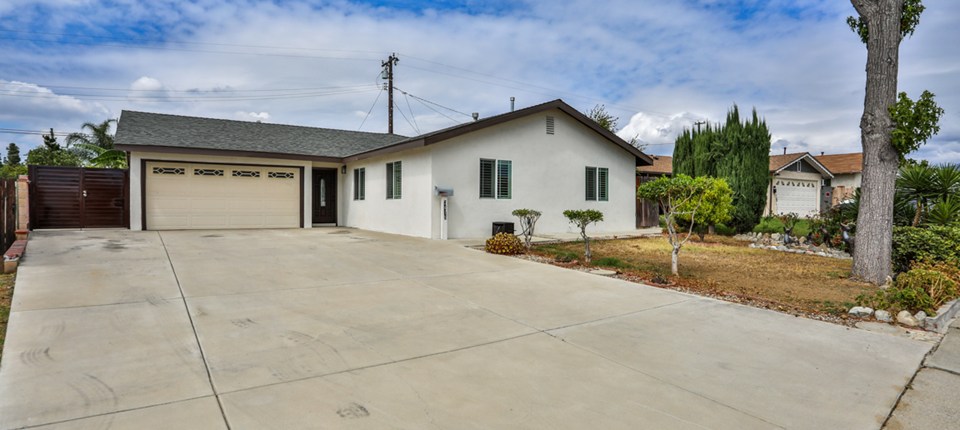 2415 Lovejoy Street, Pomona, CA 91767