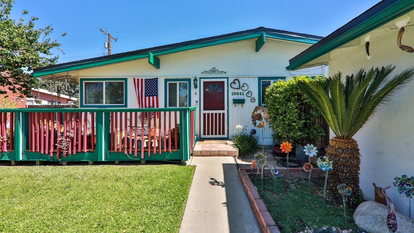 19041 East Linfield Street, Glendora, CA 91740
