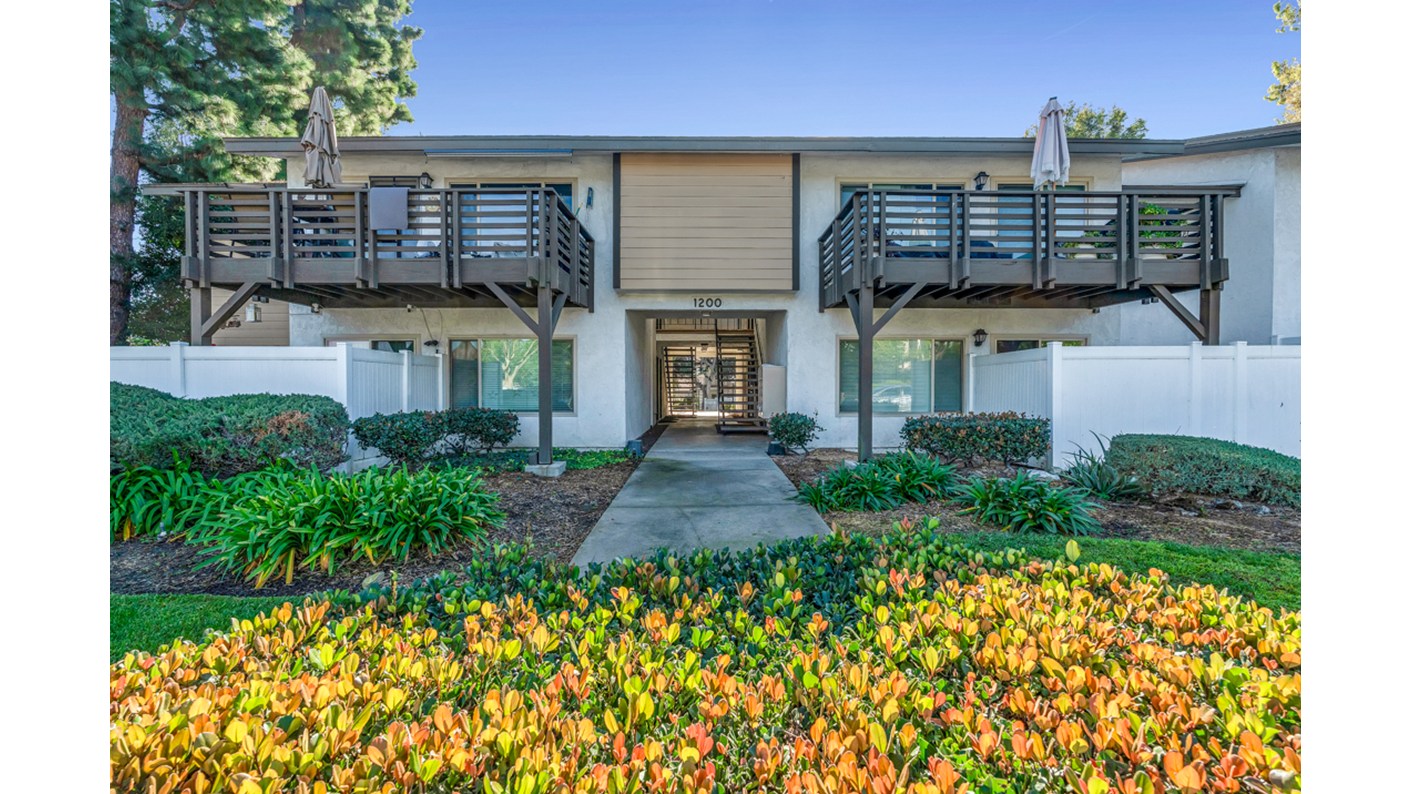 1200 West Lambert Road 41, La Habra, CA 90631