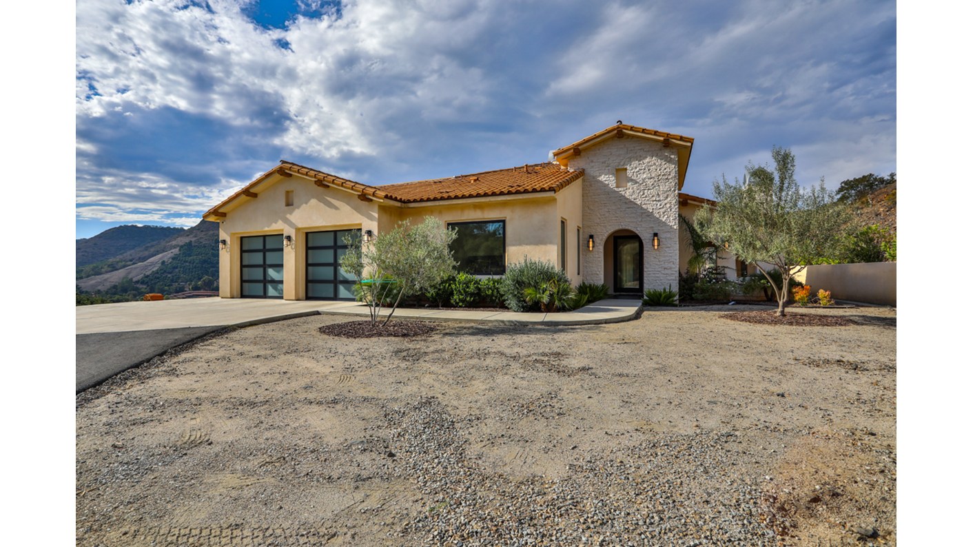 43754 De Luz Road, Temecula, CA 92590