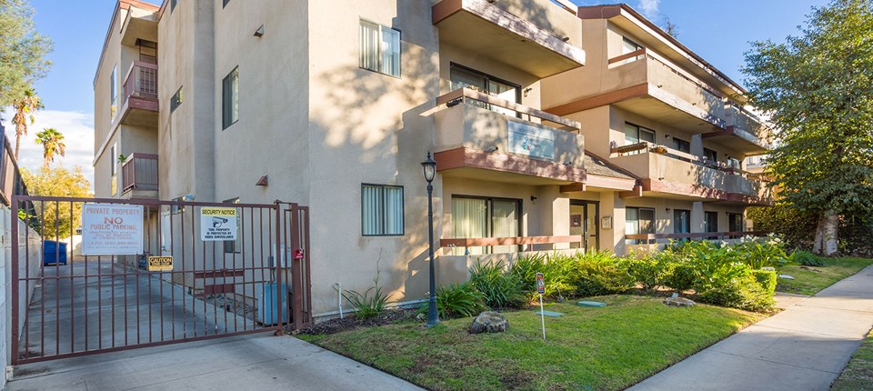 5328 Harmony Avenue 101, Los Angeles, CA 91601