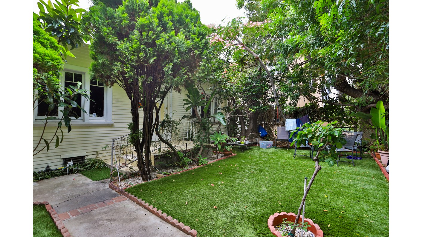 3110 Highland Avenue, Santa Monica, CA 90405