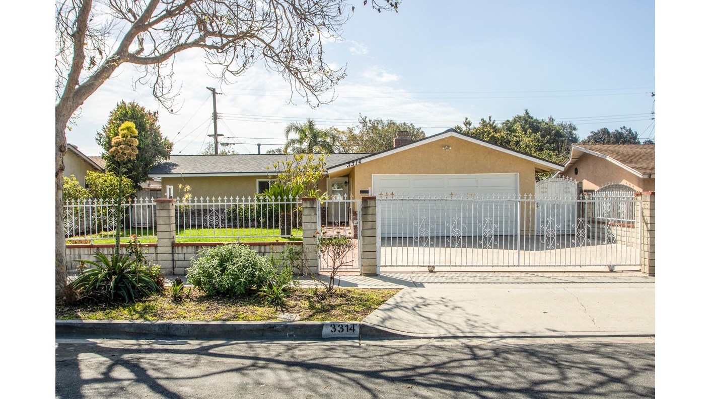 3314 W. Charlaine St., Santa Ana, CA 92704