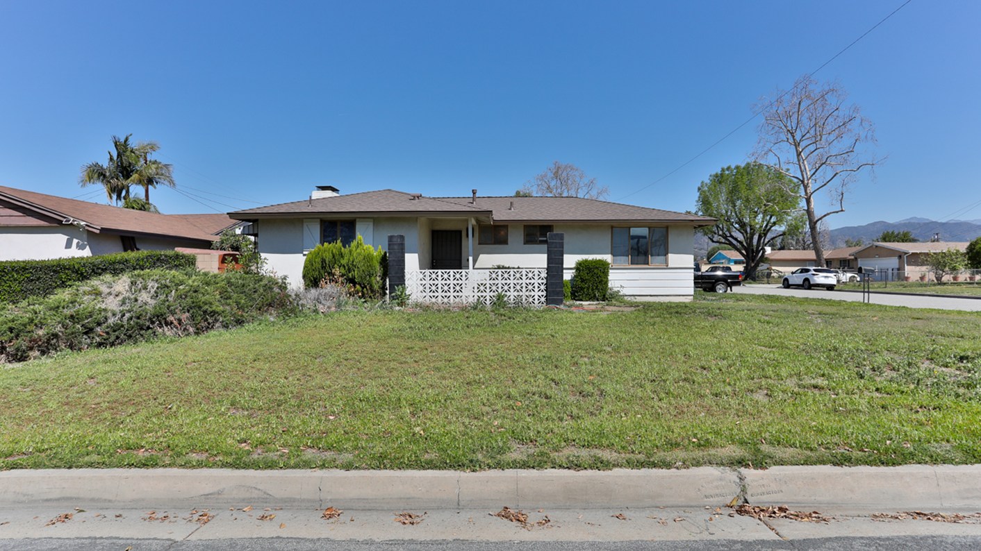 341 S Galanto Avenue, Azusa, CA 91702