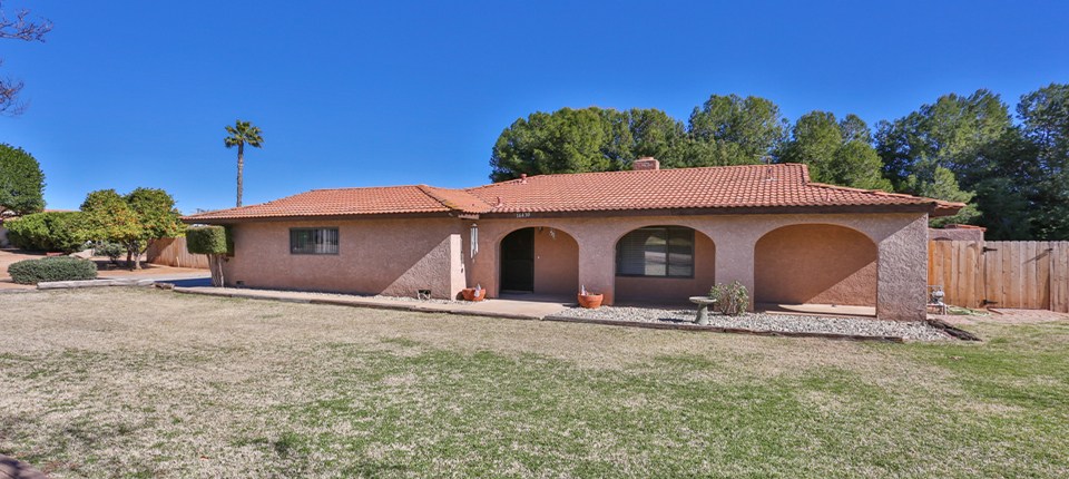 16430 Trisha Way, Riverside, CA 92504