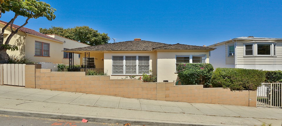 220 4th Avenue, Los Angeles, CA 90291