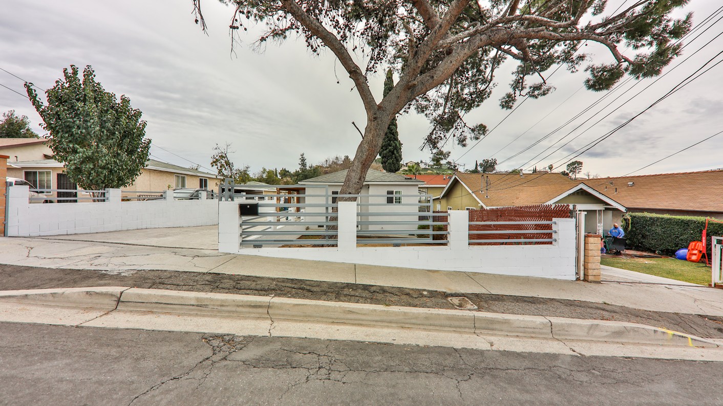 3318 Whiteside Street, Los Angeles, CA 90063