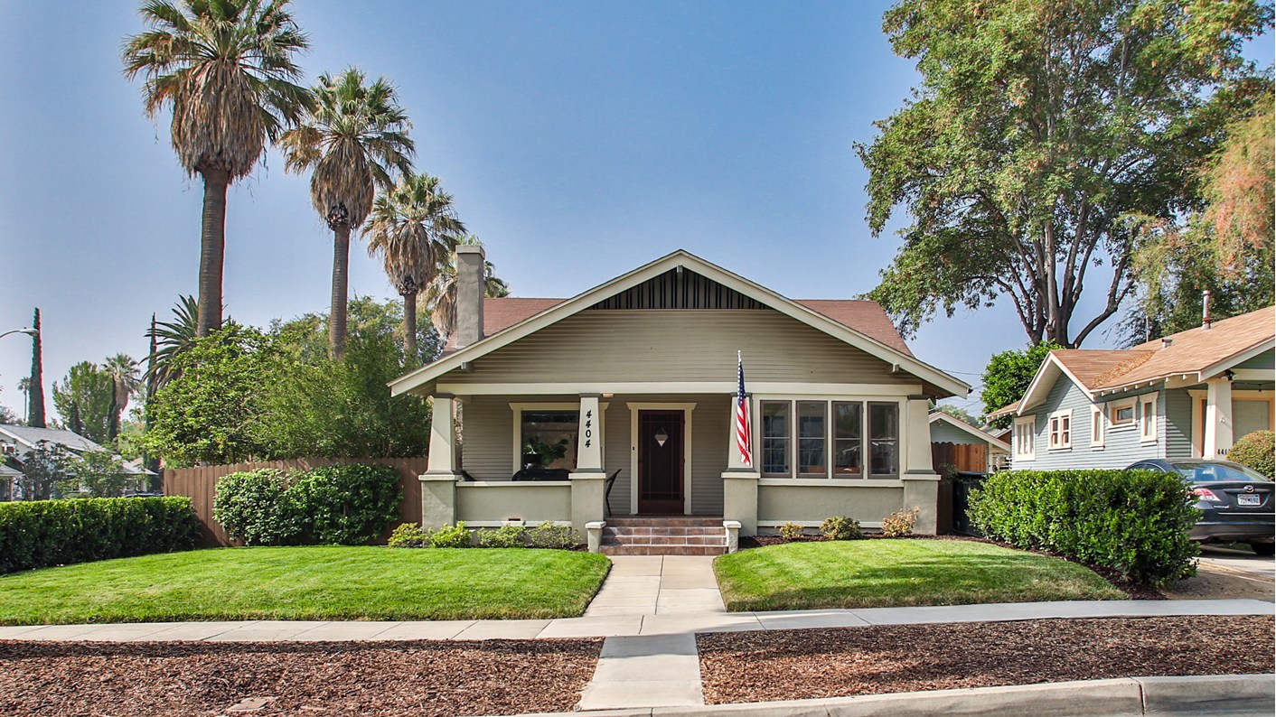 4404 9th Street, Riverside, CA 92501