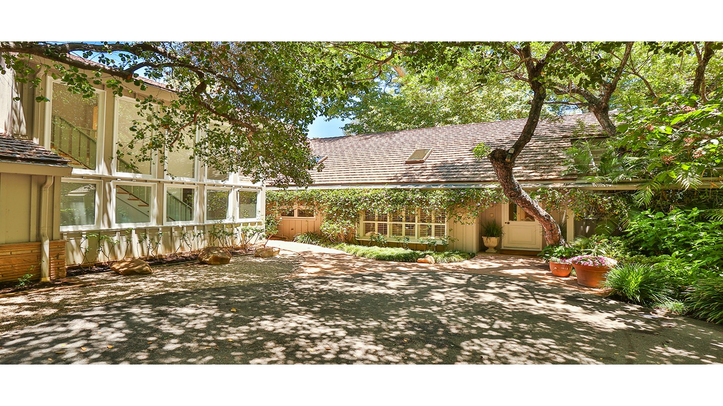 469 Saint Pierre Road, Los Angeles, CA 90077