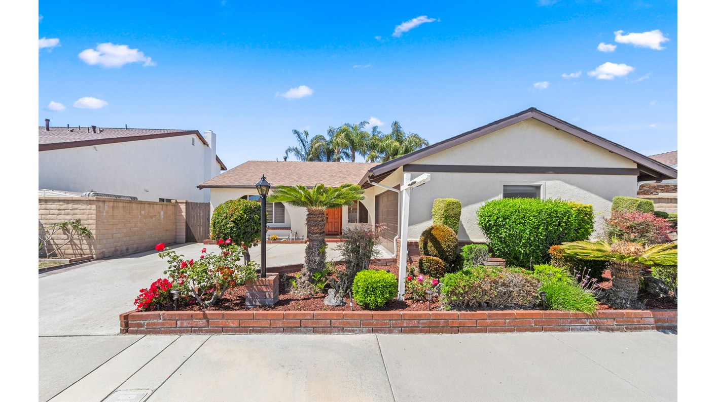 6931 Spickard Drive, Huntington Beach, CA 92647