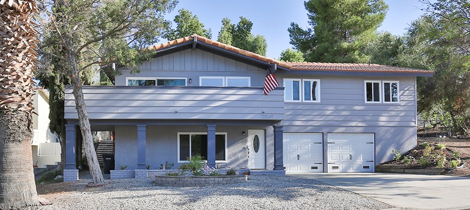 22169 Hoofbeat Way, Canyon Lake, CA 92587