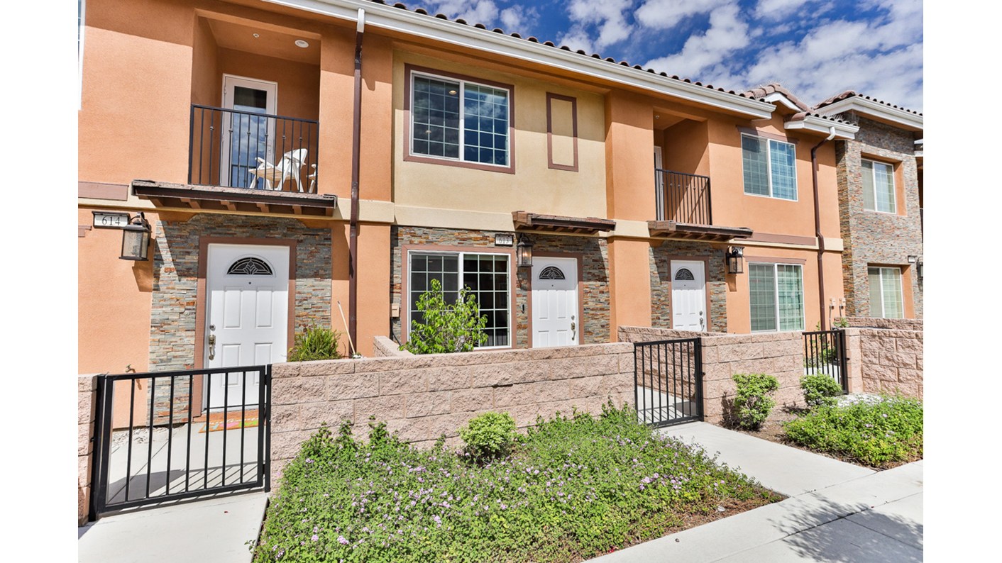16408 Valencia Avenue Unit 613, Fontana, CA 92335
