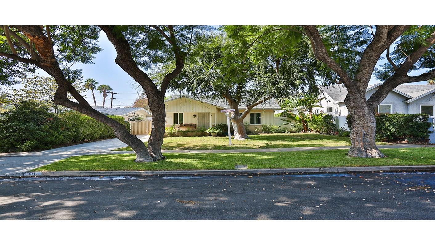 1217 Sinaloa Avenue, Pasadena, CA 91104