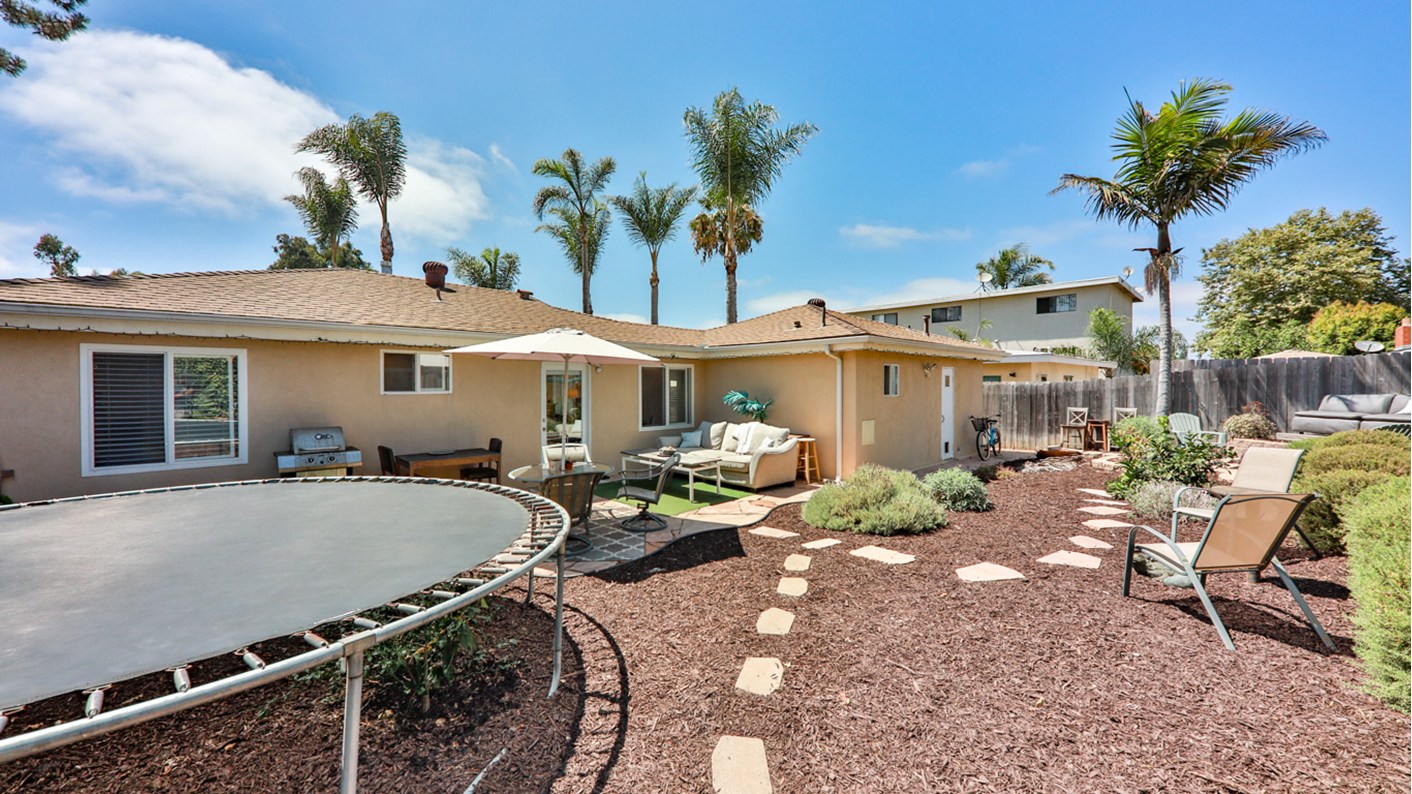 1461-63 North Vulcan Avenue, Encinitas, CA 92024