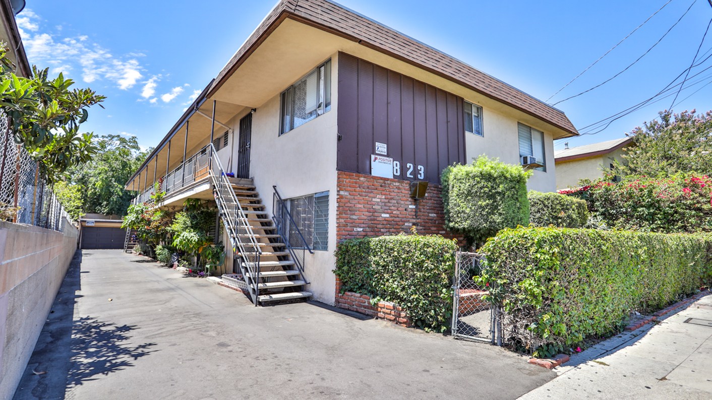 823 North Lagoon Avenue, Wilmington, CA 90744