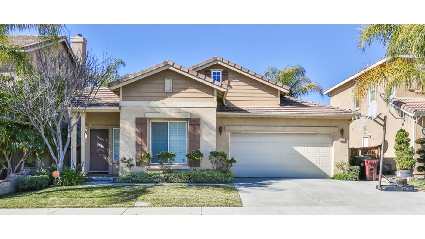 13217 Acacia Ave, Moreno Valley, CA 92553