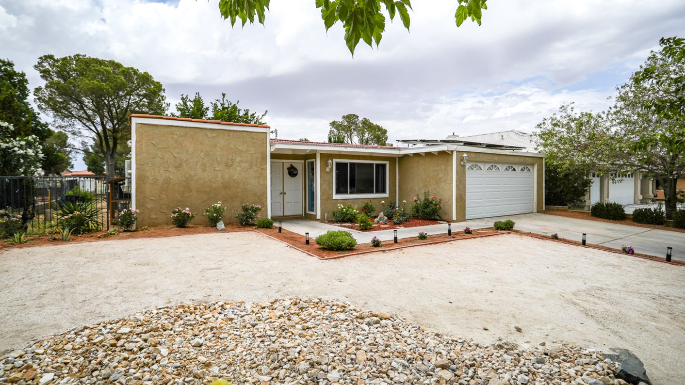 14676 Robin Lane, Helendale, CA 92342