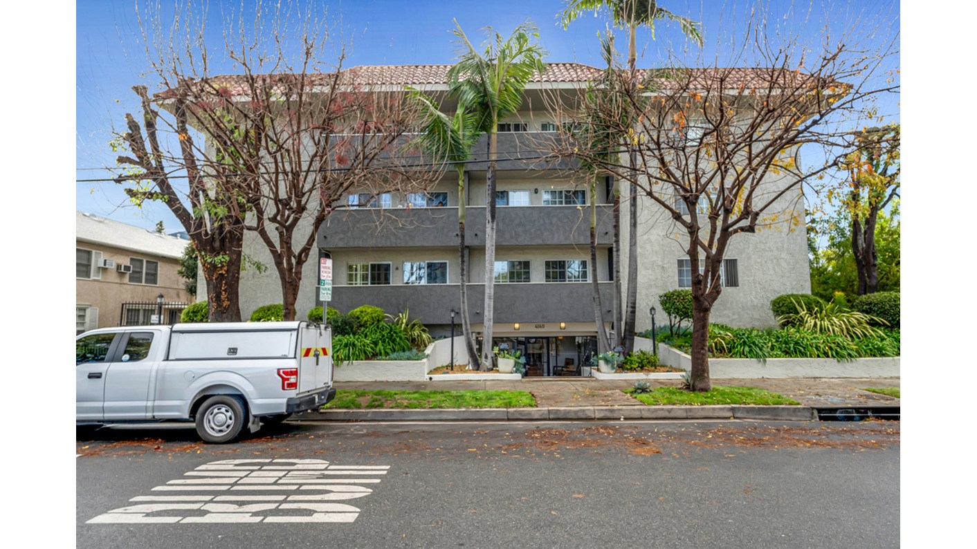 4140 Warner Boulevard unit 208, Burbank, CA 91505