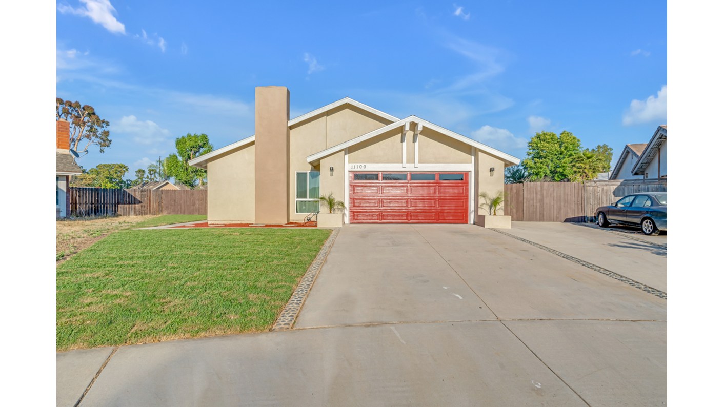 11100 Greenhurst Drive, Riverside, CA 92505