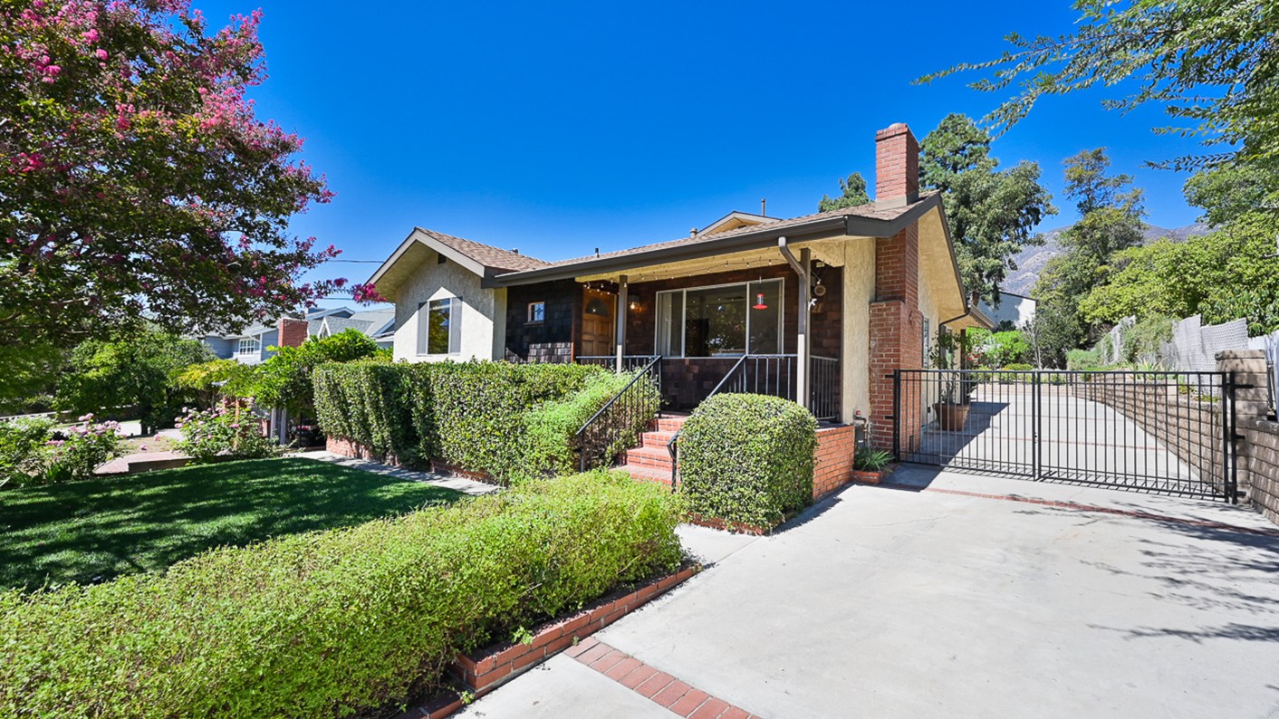 2521 Laughlin Avenue, La Crescenta-Montrose, CA 91214