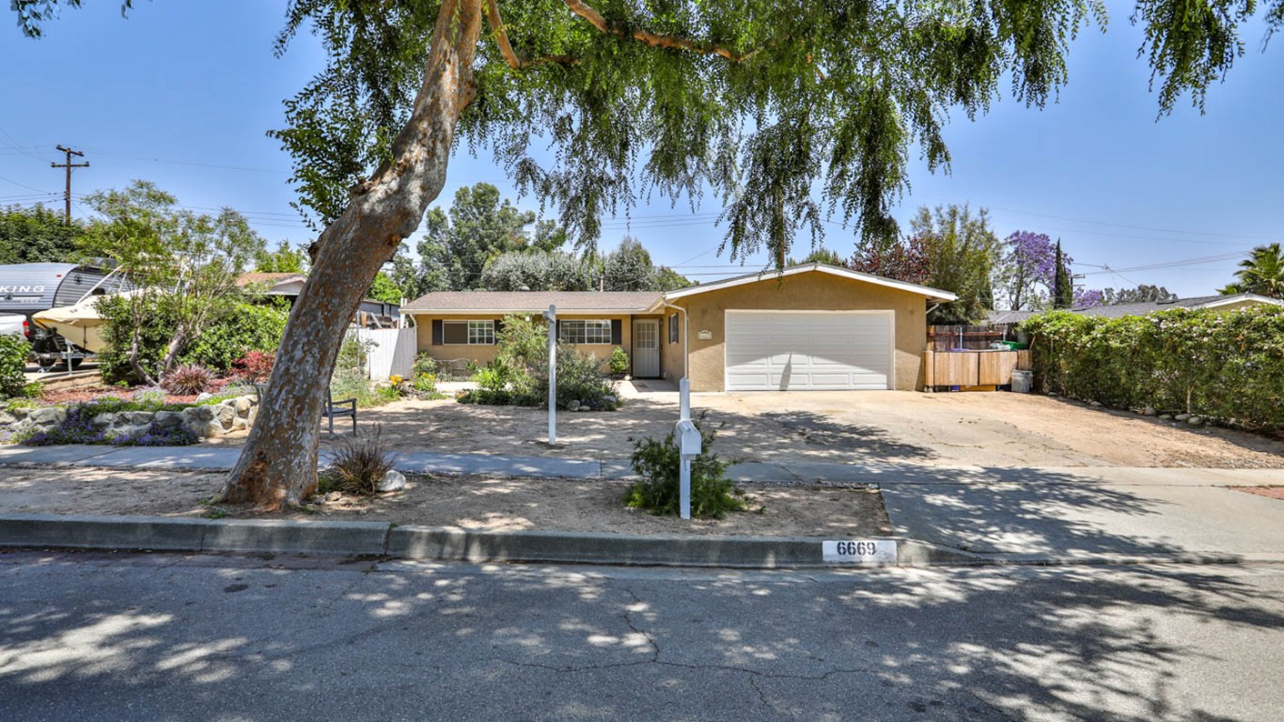 6669 Eastwood Avenue, Alta Loma, CA 91701