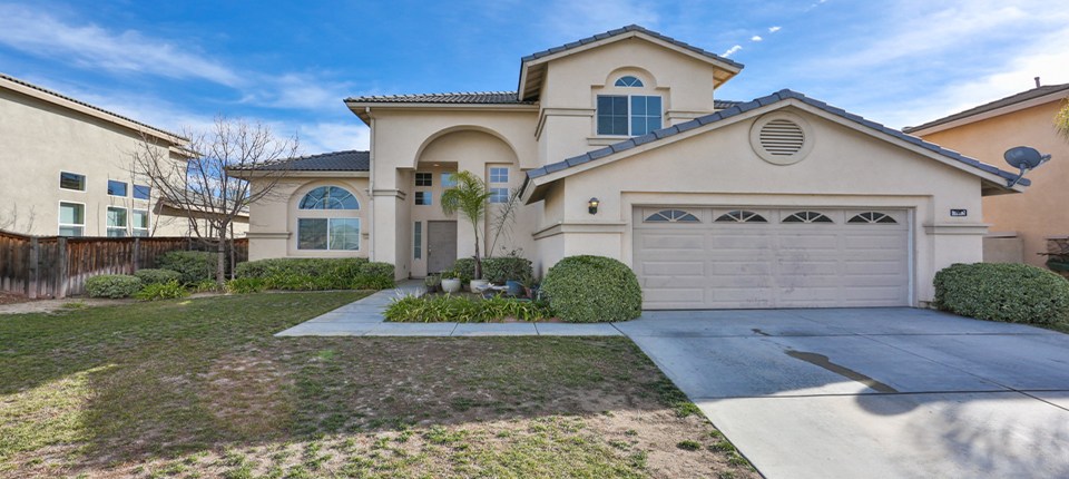 141 Morgan Ct, San Jacinto, CA 92582