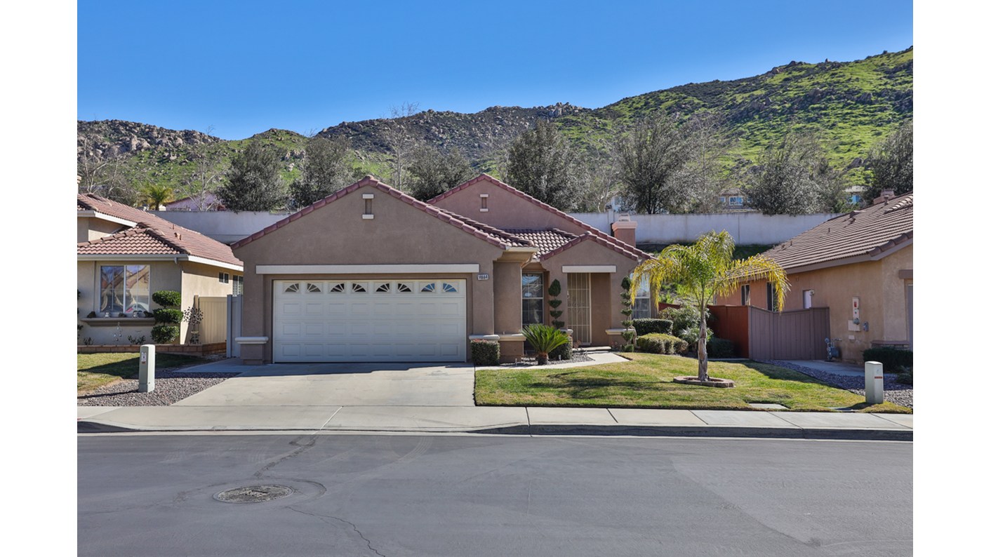 14664 Grandview Drive, Moreno Valley, CA 92555