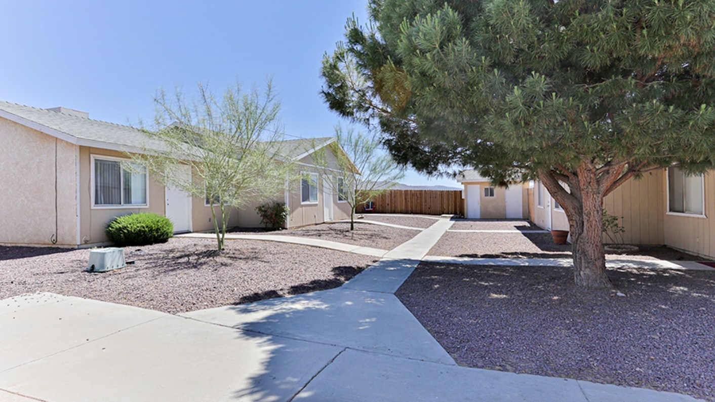 20488 Yuma Road, Apple Valley, CA 92307