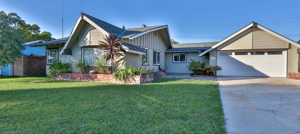 1823 W Harriet Ln, Anaheim, CA 92804