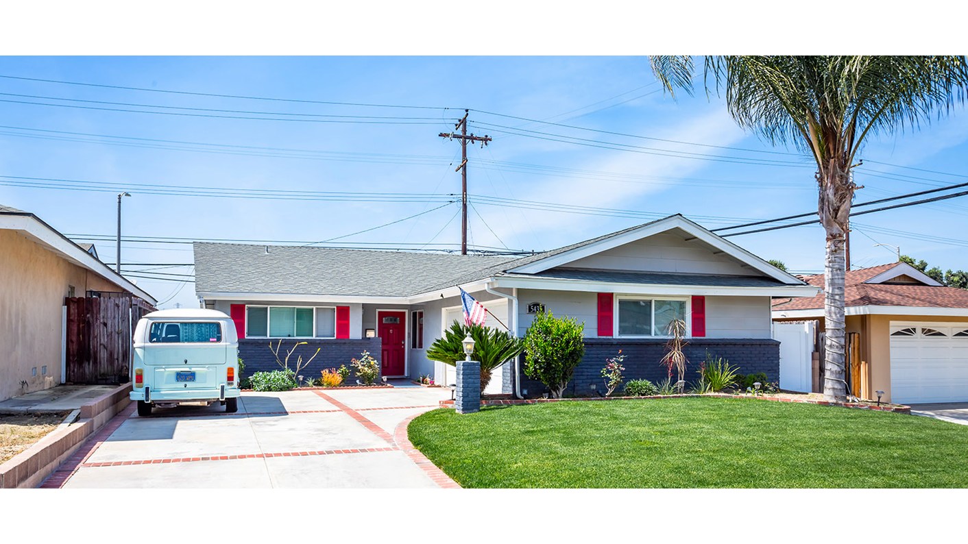 5435 Hackett Avenue, Lakewood, CA 90713