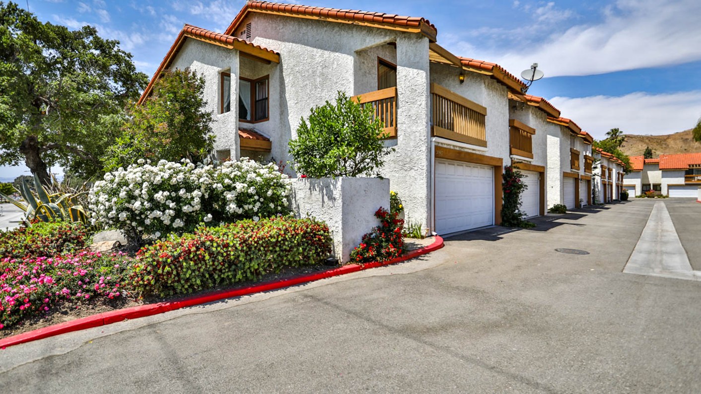 20917 Judah Lane, Newhall, CA 91321