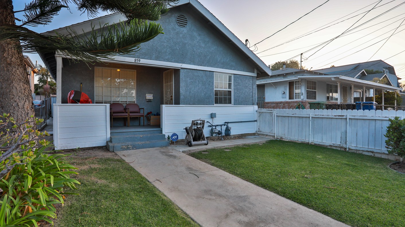 859 West Upland Avenue, San Pedro, CA 90731