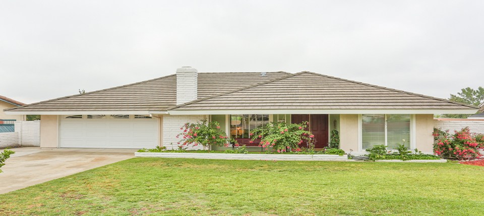 9135 Alta Loma Dr, Rancho Cucamonga, CA 91701