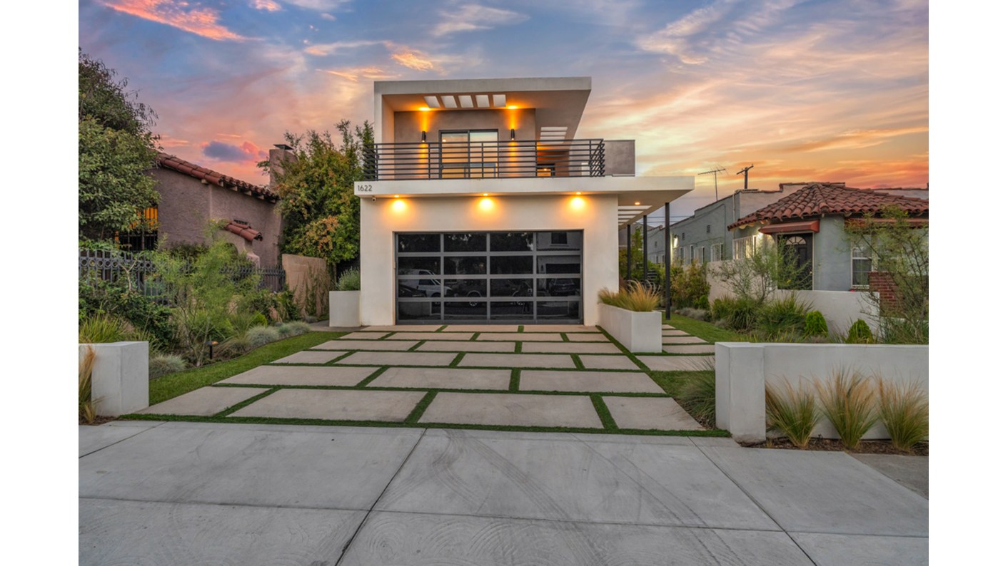 1622 Mansfield Avenue, Los Angeles, CA 90019