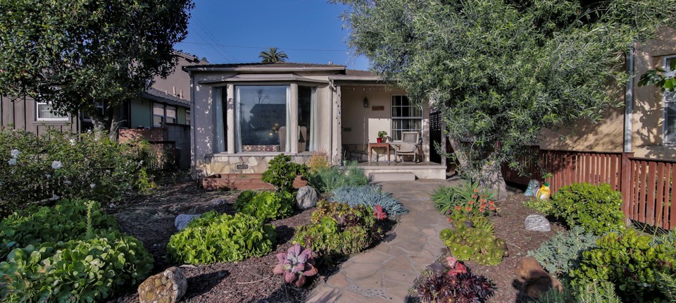 2606 S Barrington Ave, Los Angeles, CA 90064