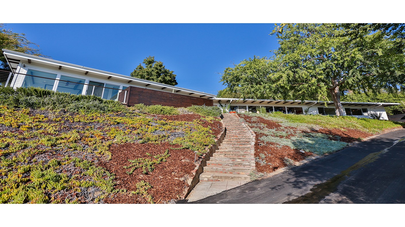 1448 Brixton Road, Pasadena, CA 91105