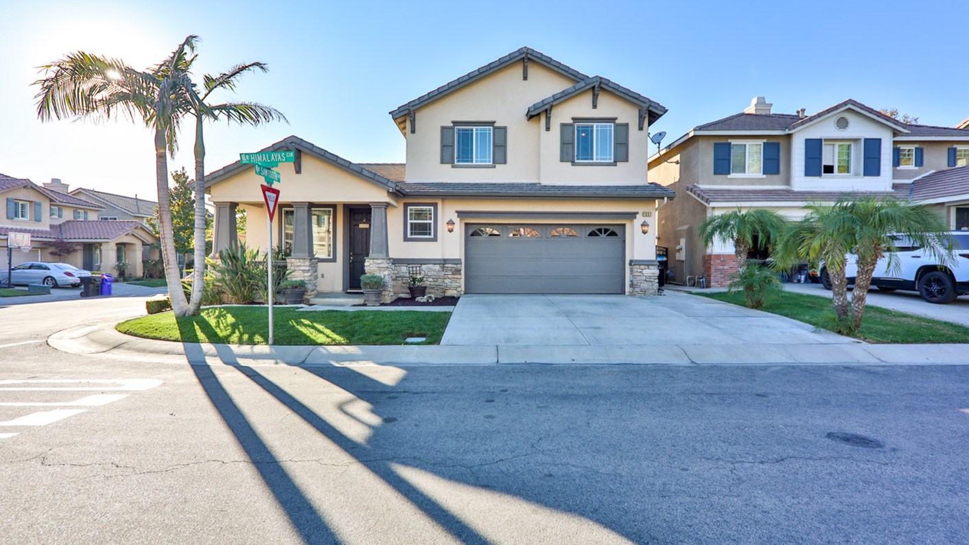 1551 North Himalayas Circle, Upland, CA 91786