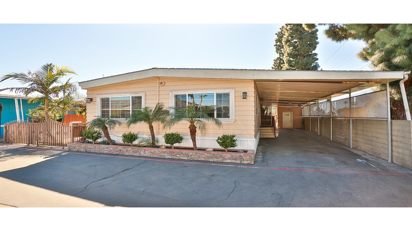 16600 Orange Avenue 7, Paramount, CA 90723