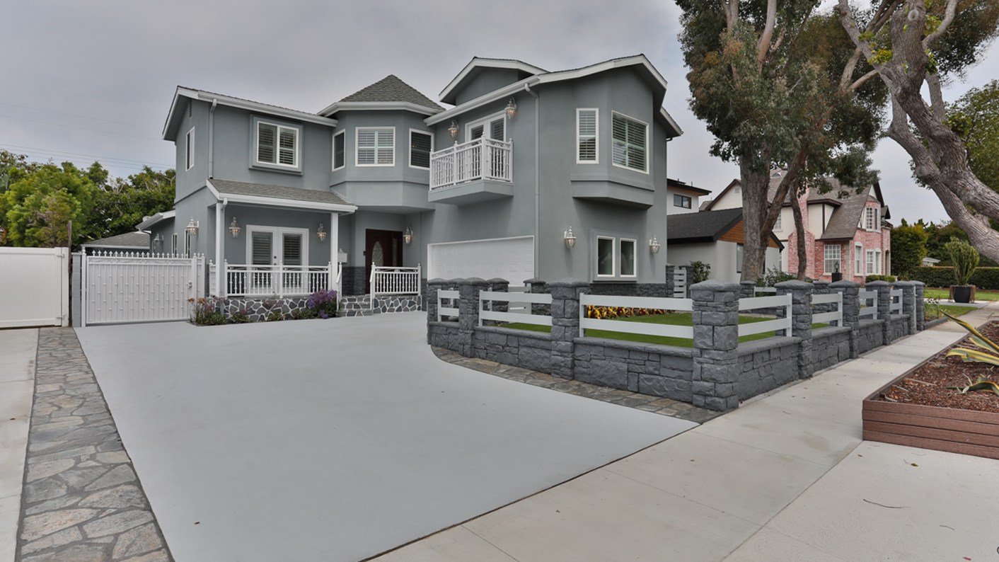 12743 Dewey Street, Los Angeles, CA 90066