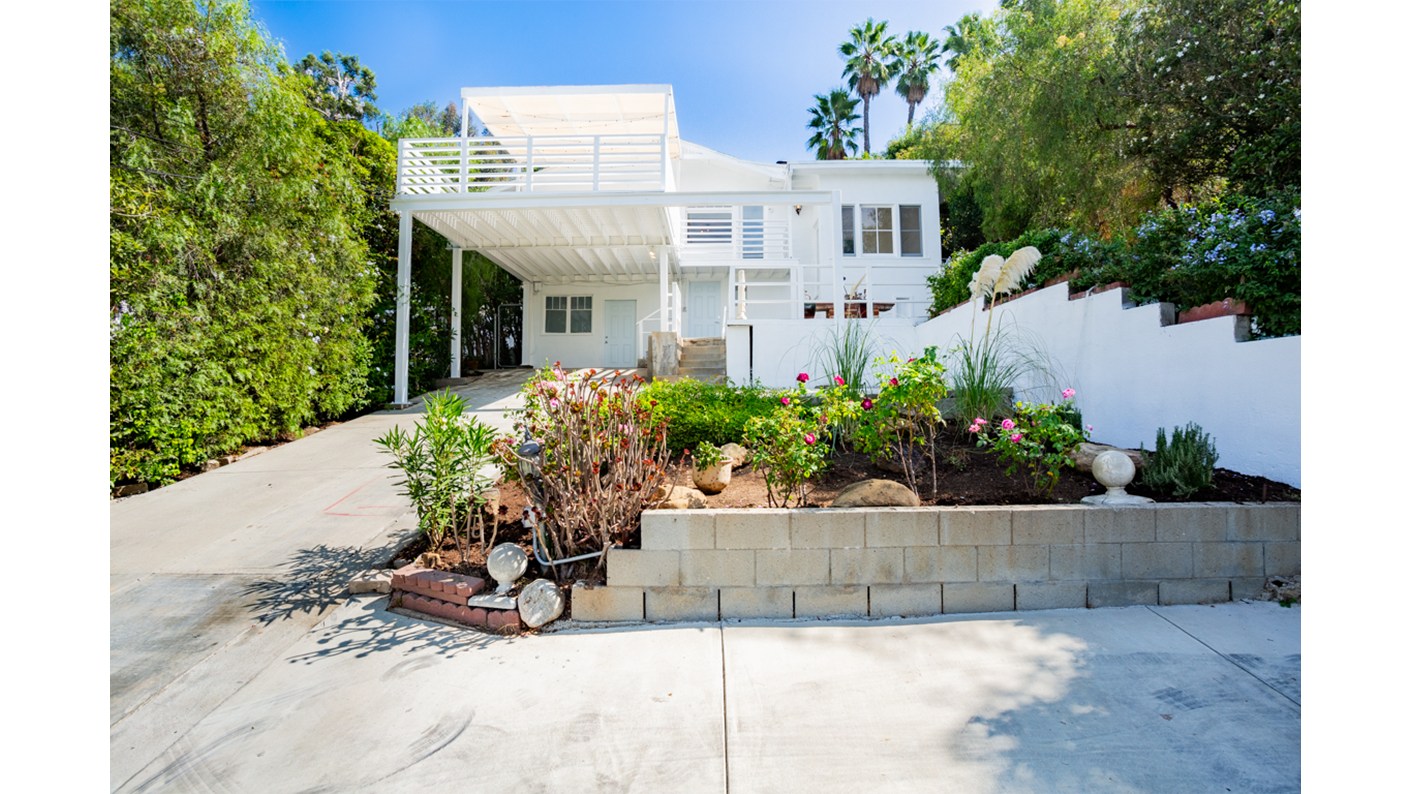 2330 Teviot Street, Silver Lake, CA 90039