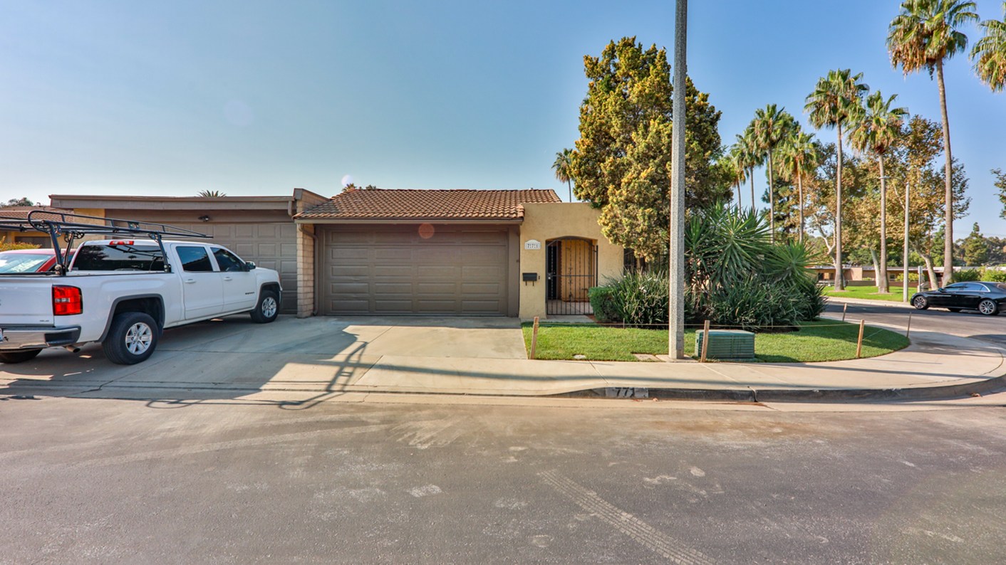 771 Vía Los Santos, San Dimas, CA 91773