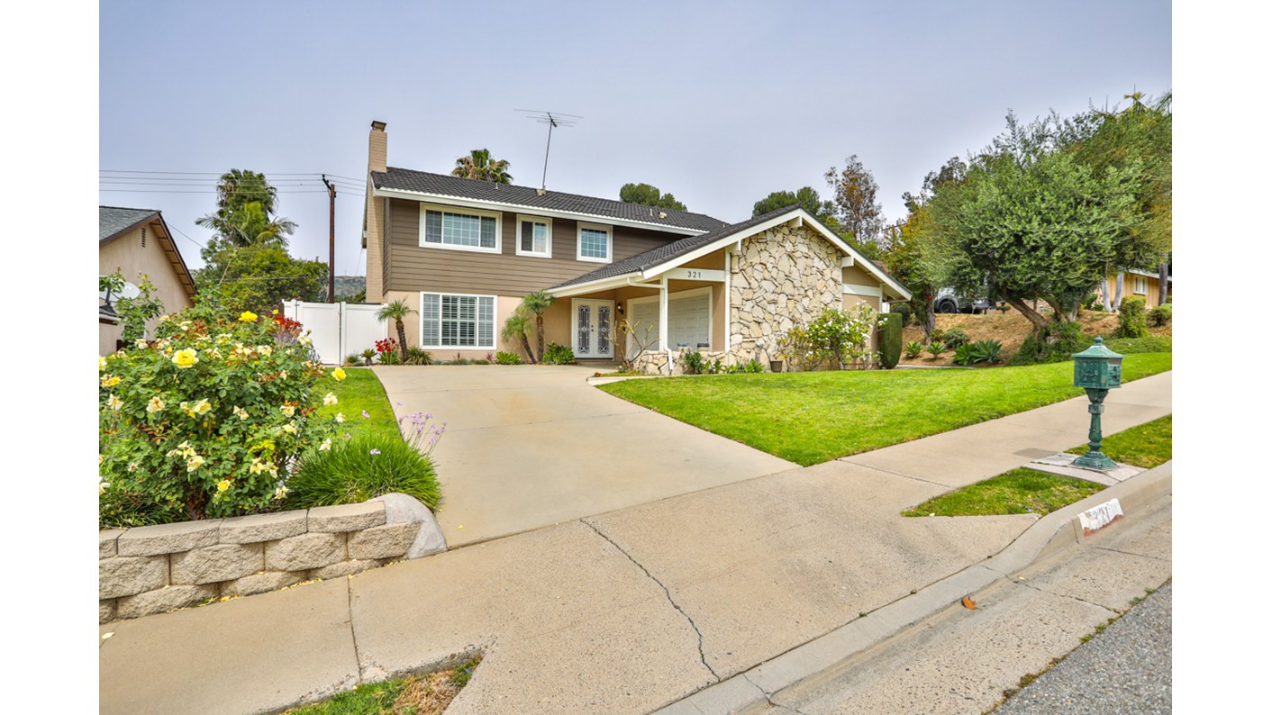 321 Blossom Place, Brea, CA 92821