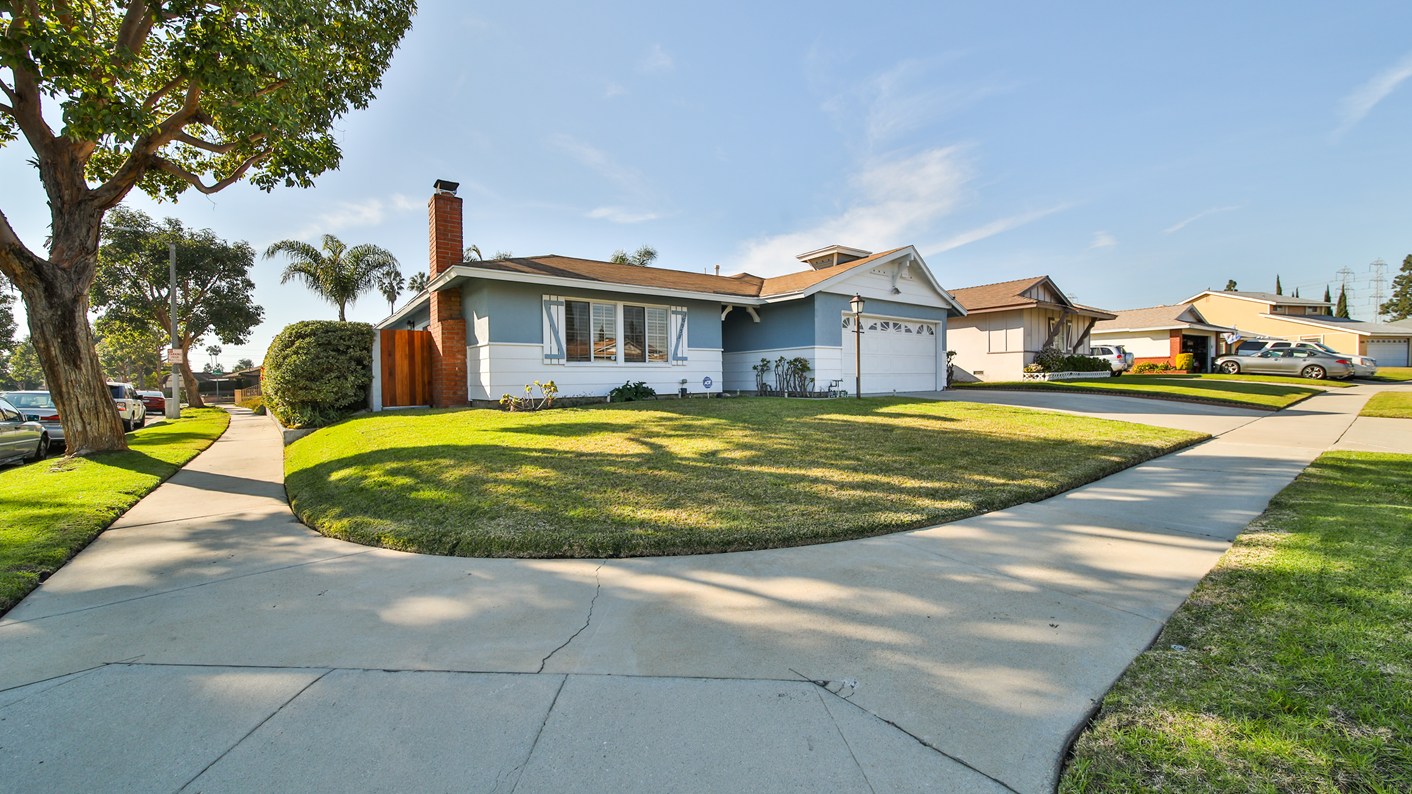 16953 Roa Drive, Carson, CA 90746